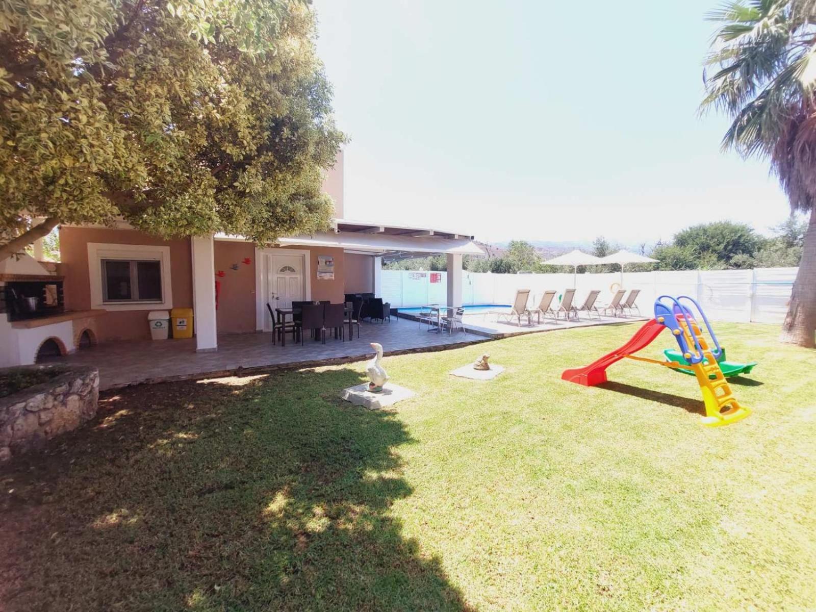 Villa Campos- Less Than 5-Min Walk To Kalivaki Beach ゲオルギオポリス エクステリア 写真