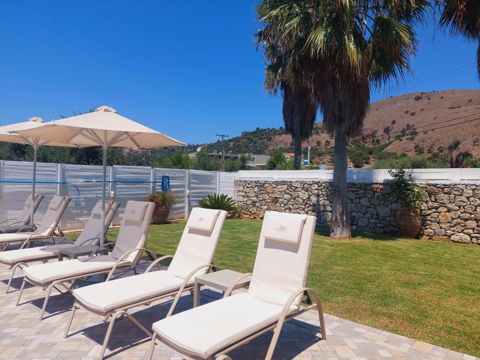 Villa Campos- Less Than 5-Min Walk To Kalivaki Beach ゲオルギオポリス エクステリア 写真