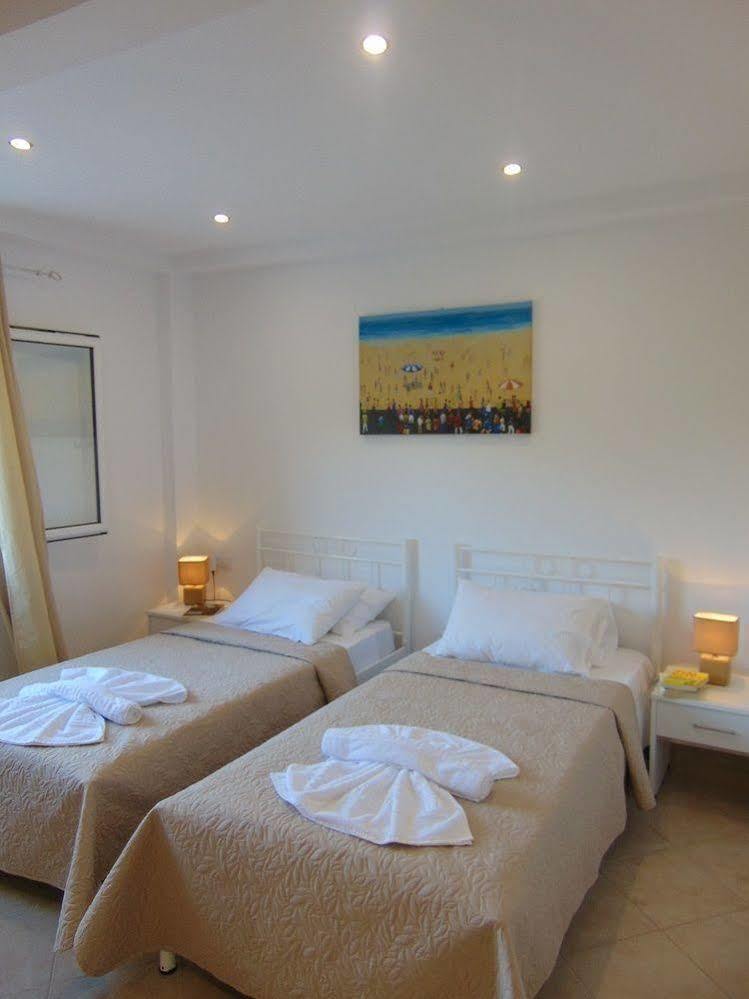 Villa Campos- Less Than 5-Min Walk To Kalivaki Beach ゲオルギオポリス エクステリア 写真
