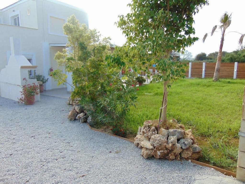 Villa Campos- Less Than 5-Min Walk To Kalivaki Beach ゲオルギオポリス エクステリア 写真